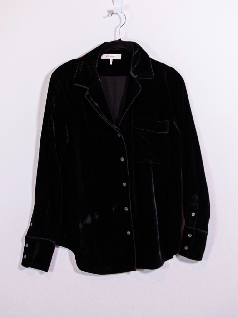 Frame Women's Silk Blend Velvet Collared Button Down Long Sleeve Blouse Medium